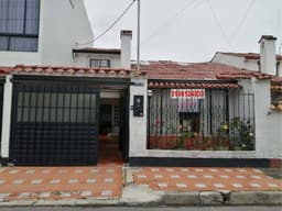 Vendo espectacular casa con apartamento en Villa del Prado, Bogotá Norte