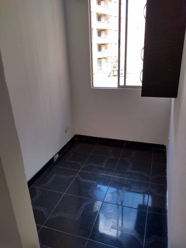 Diag 32 # 10 40 — foto 5