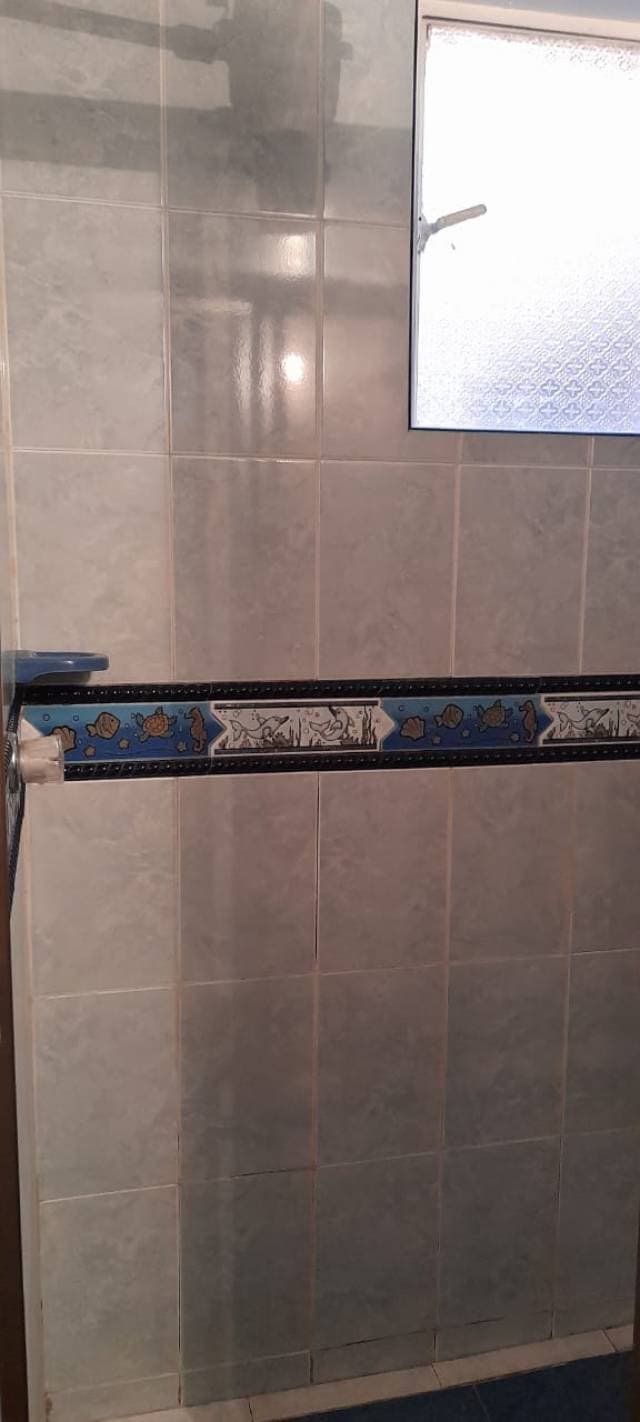 casa de 3 pisos con buenos acabados — foto 2
