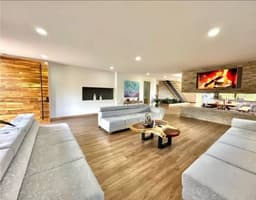 ESPECTACULAR CASA CAMPESTRE EN LLANO GRANDE, ANTIOQUIA, 1840 M2 LOTE, 674 M2 CONSTRUIDOS