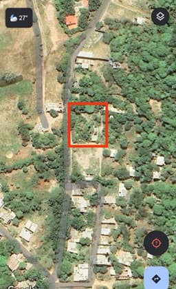 Casa Lote en barrio los Cardonales