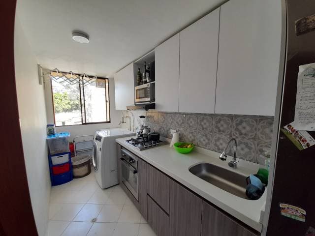 ARRIENDO APARTAMENTO EN CHAPINERO GRANADA — foto 5