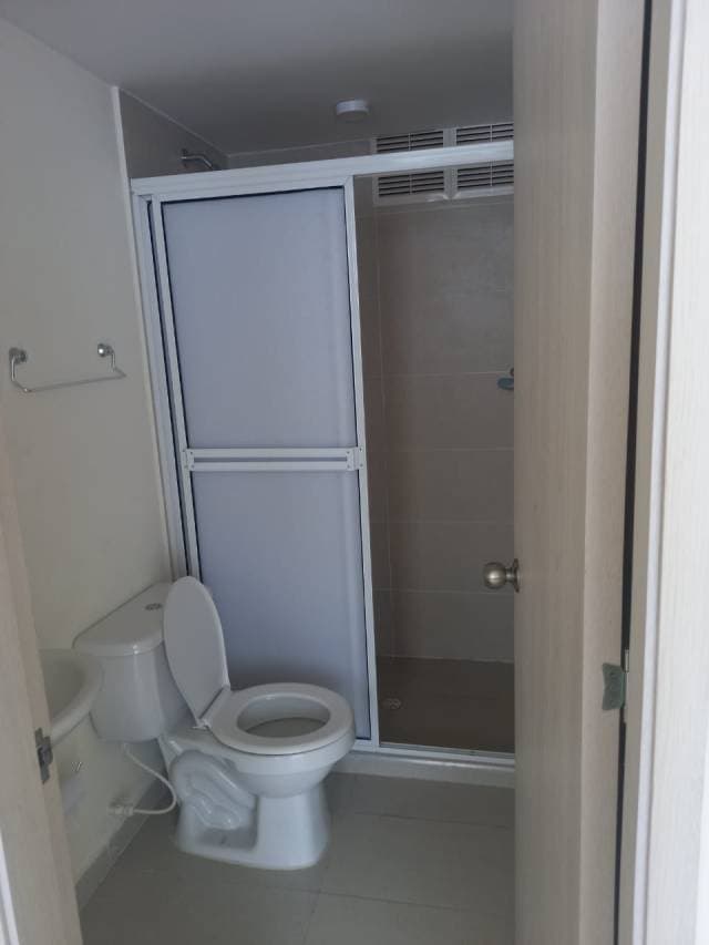 Se arrienda lindo apartamento — foto 3