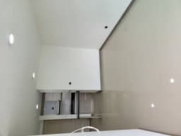Se vende espectacular apartamento a las afueras de la ciudad tipo campreste, con excelente ventilacion e iluminacion segundo piso, con Vista al paisaje, 3 alcobas 3 baños, cuenta con balcon