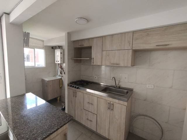 ARRIENDO APARTAMENTO EN MADELENA, TUNJUELITO