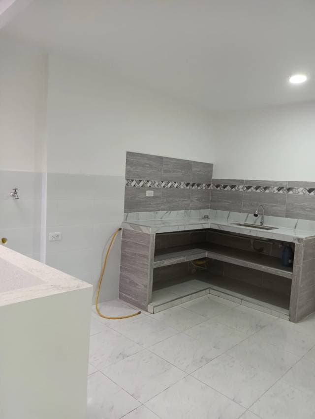 Arriendo casa en las Ceibas 2do. Piso — foto 6