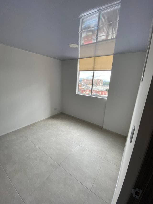 Apartamento en arriendo — foto 2