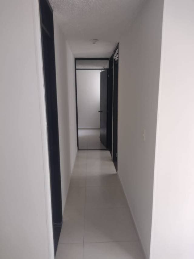 SE VENDE LINDO APARTAMENTO — foto 2
