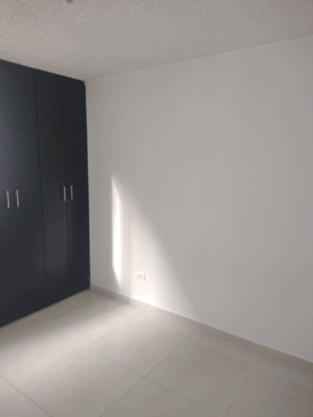 SE VENDE LINDO APARTAMENTO — foto 5