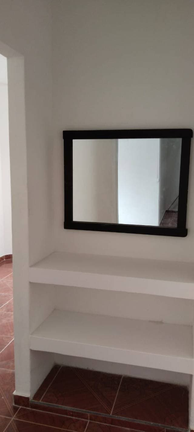 SE VENDE CASA 5 APTOS 2 APARTAESTUDIOS — foto 1