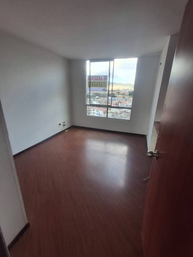 SE ARRIENDA APARTAMENTO — foto 6