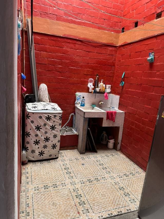 CASA EN PASAJE EN VENTA — foto 5