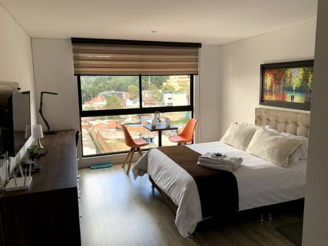 ARRIENDO APARTAESTUDIO AMOBLADO — foto 1