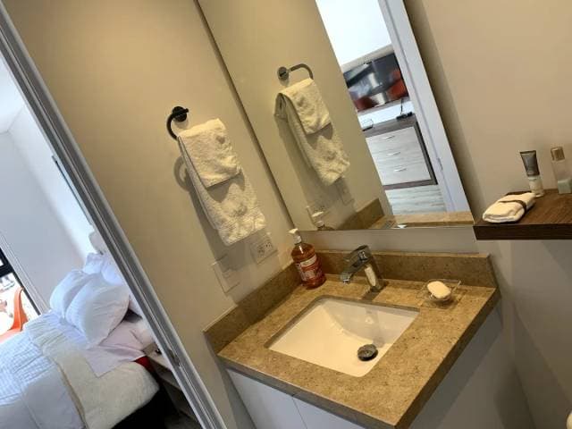 ARRIENDO APARTAESTUDIO AMOBLADO — foto 6