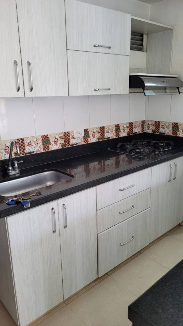 Apartamento en venta con parqueadero. — foto 1