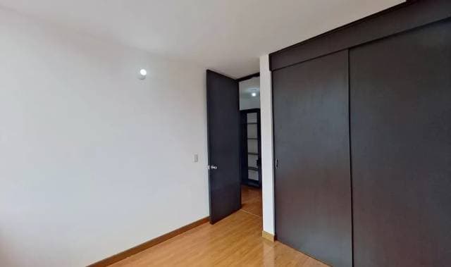 HERMOSO APARTAMENTO EN ARRIENDO SANTA ISABEL BOGOTA — foto 4