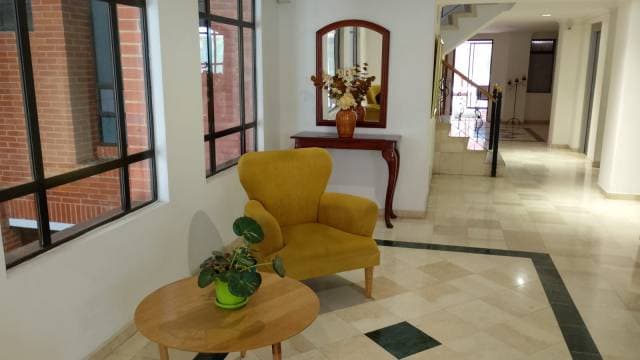 oportunidad. Hermoso apto en la Carolina — foto 6
