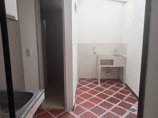 ALQUILER APTA STUDIO 3 AMBIENTES — foto 5
