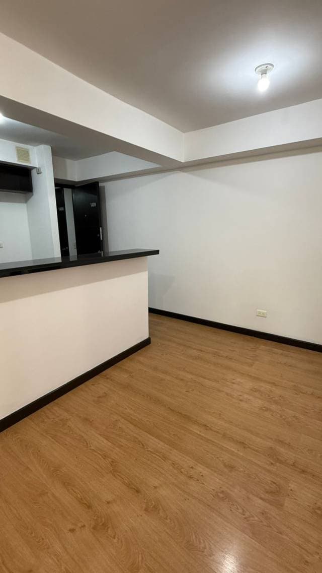 ARRIENDO LINDO APATAESTUDIO CENTRO INTERNACIONAL — foto 6