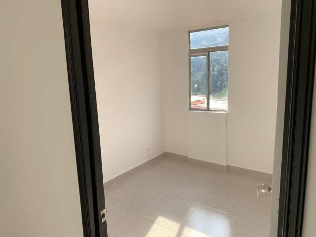 BELLO APTO REMODELADO — foto 5