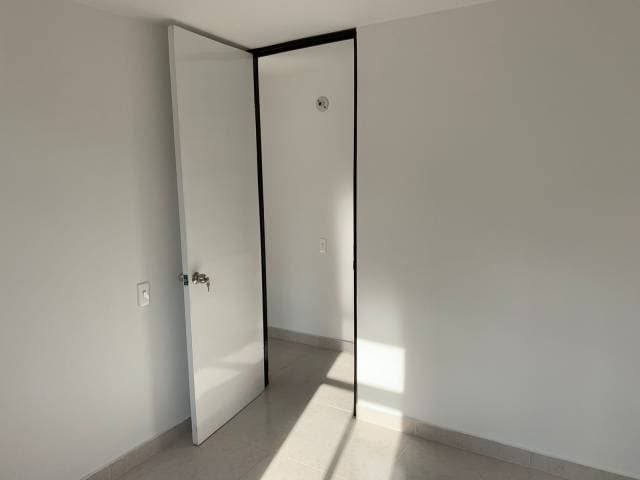 BELLO APTO REMODELADO — foto 7