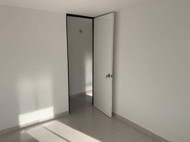 BELLO APTO REMODELADO — foto 8