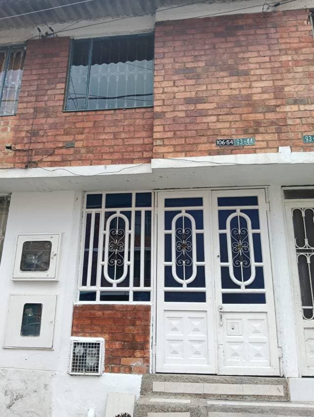 SE VENDE CASA — foto 1