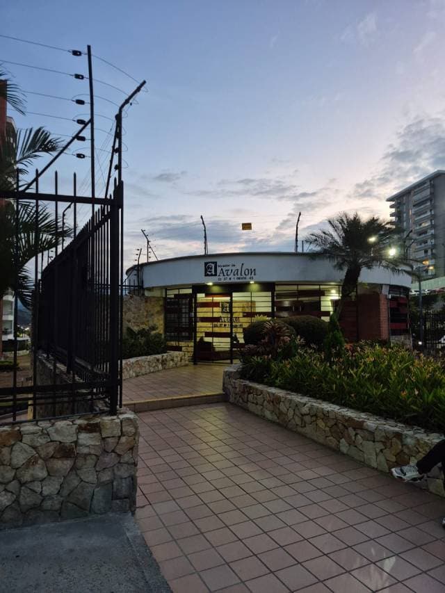 Se Arrienda Apto en Avalon — foto 1