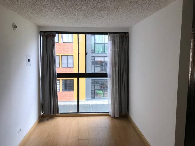 venta aparta estudio con garaje — foto 3