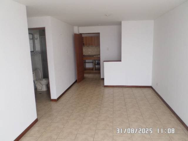 Se ARRIENDA apartamento en Conjunto TORRES DEL PARQUE B/ prados del Norte — foto 3