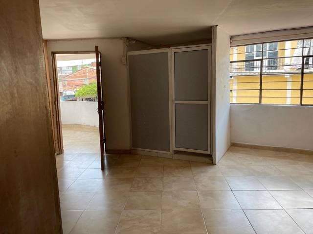 MEJORVIVIR ARRIENDA EXCELENTE APTAESTUDIO JAMUNDI CENTRAL — foto 4