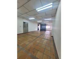 Bodega en arriendo en zona centro de medellin