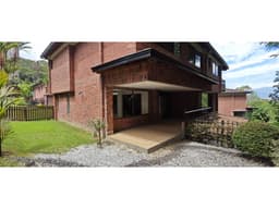 Casa en Arriendo o Venta El Tesoro Medellin
