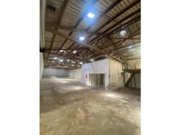 Se arrienda Bodega en el Centro de Barranquilla. Solo Almacenamiento