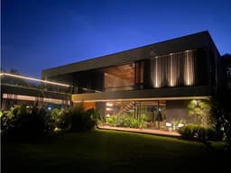 Venta de casa campestre en Llanogrande