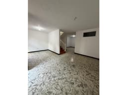 VENDO CASA EN DEPARTAMENTAL 3 PISOS ML10217728