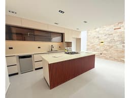 EXCLUSIVA CASA EN VENTA EN GUALANDAY - UNIDAD CERRADA - PARA ESTRENAR