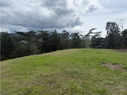 LOTE EN VENTA EN PARCELACIÓN - AGUAS CLARAS