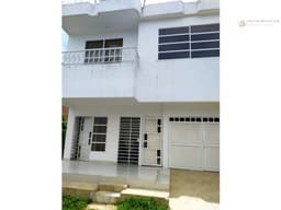VENTA CASA Y DOS APARTAMENTOS INDEPENDIENTES EN BARRIO LA PRADERA - M