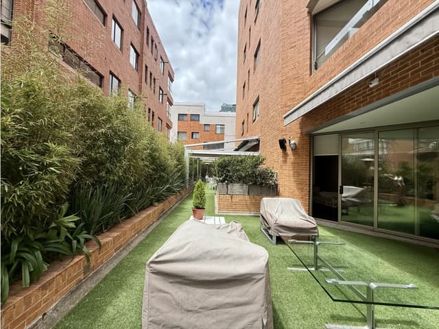 Apartamento en venta en La Cabrera