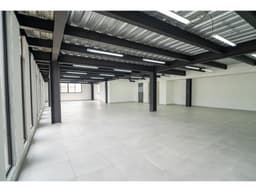 Arriendo De Oficinas Y Bodegas En Sector Industrial De Medellin