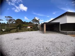 LINDA CASA FINCA NUEVA EN VENTA CON EXCELENTE UBICACIÓN