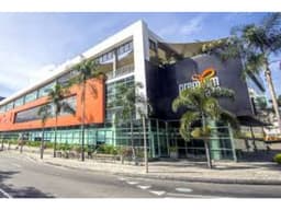 LOCAL DE COMIDAS PARA LA VENTA EN PREMIUM PLAZA, MEDELLÍN