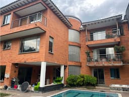 Venta de Casa en Unidad Cerrada Sabaneta