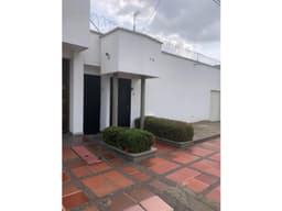 APARTAESTUDIO DISPONIBLE PARA ARRIENDO EN EL NORTE DE LA CIUDAD