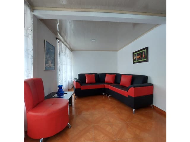 Venta de casa con renta en Nuevos Horizontes