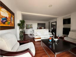 Casa con renta en venta, barrio Bavaria, Manizales