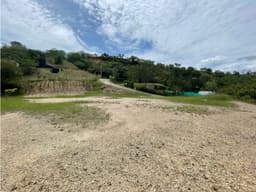 VENTA LOTE PARCELACIÓN RESERVA DEL LAGO, SOPETRÁN-2.700M2