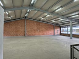BODEGA DISPONIBLE PARA ARRIENDO EN LA AMERICA