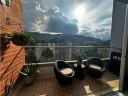 ESPECTACULAR PENTHOUSE/ CAMINO VERDE ENVIGADO